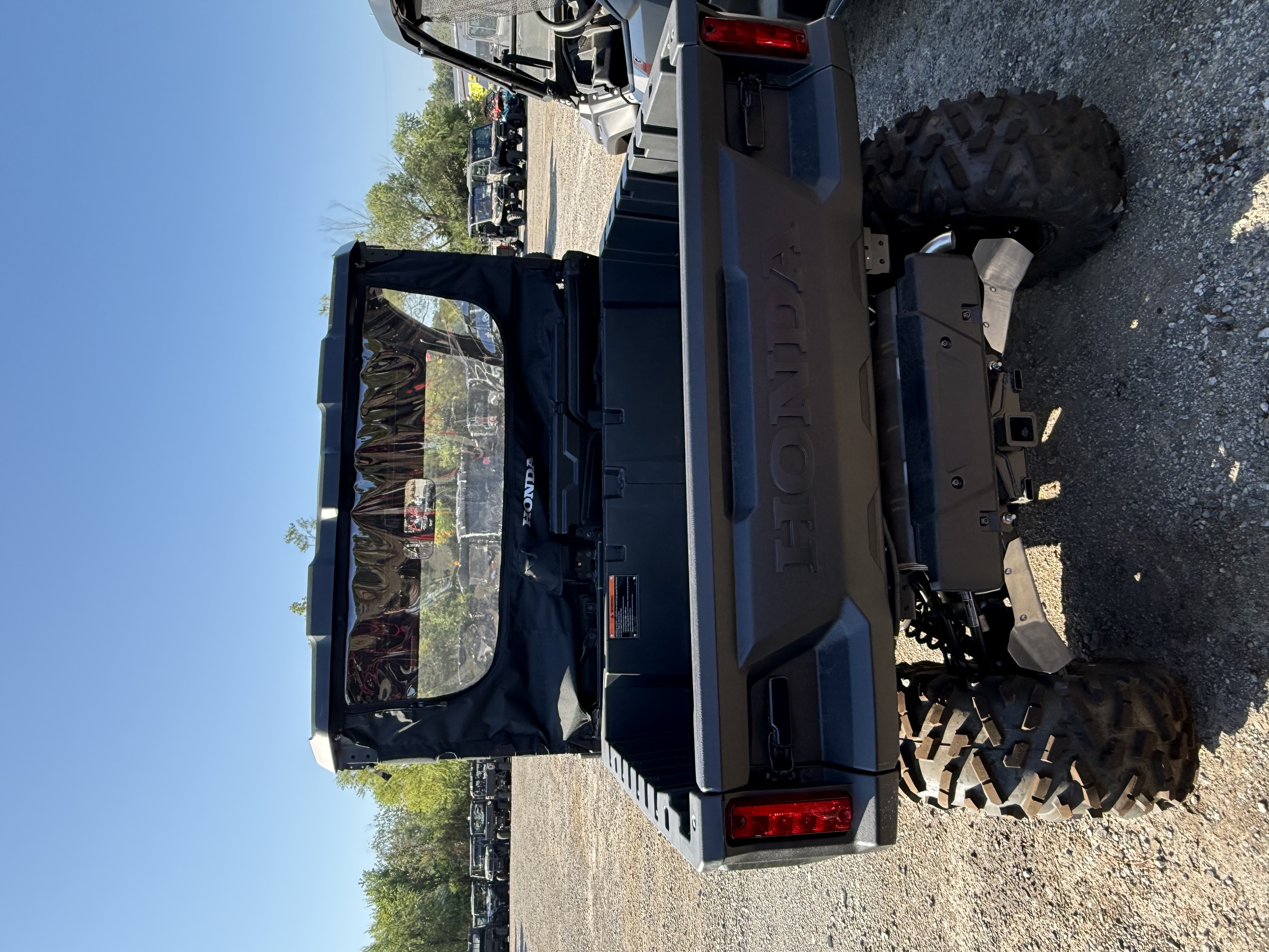 2026 HONDA Pioneer 1000 Deluxe UTV