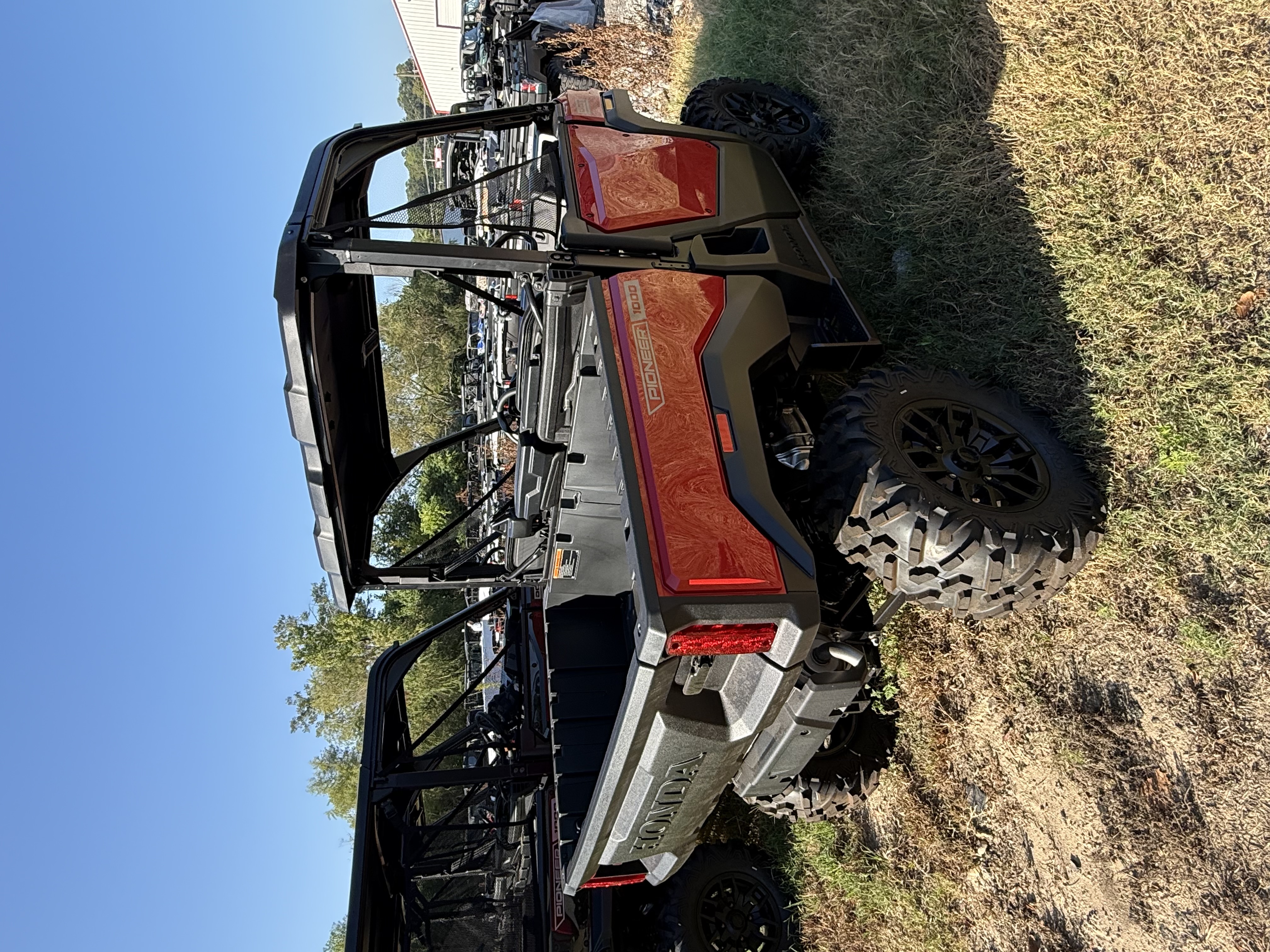 2026 HONDA PIONEER 1000 DELUXE UTV