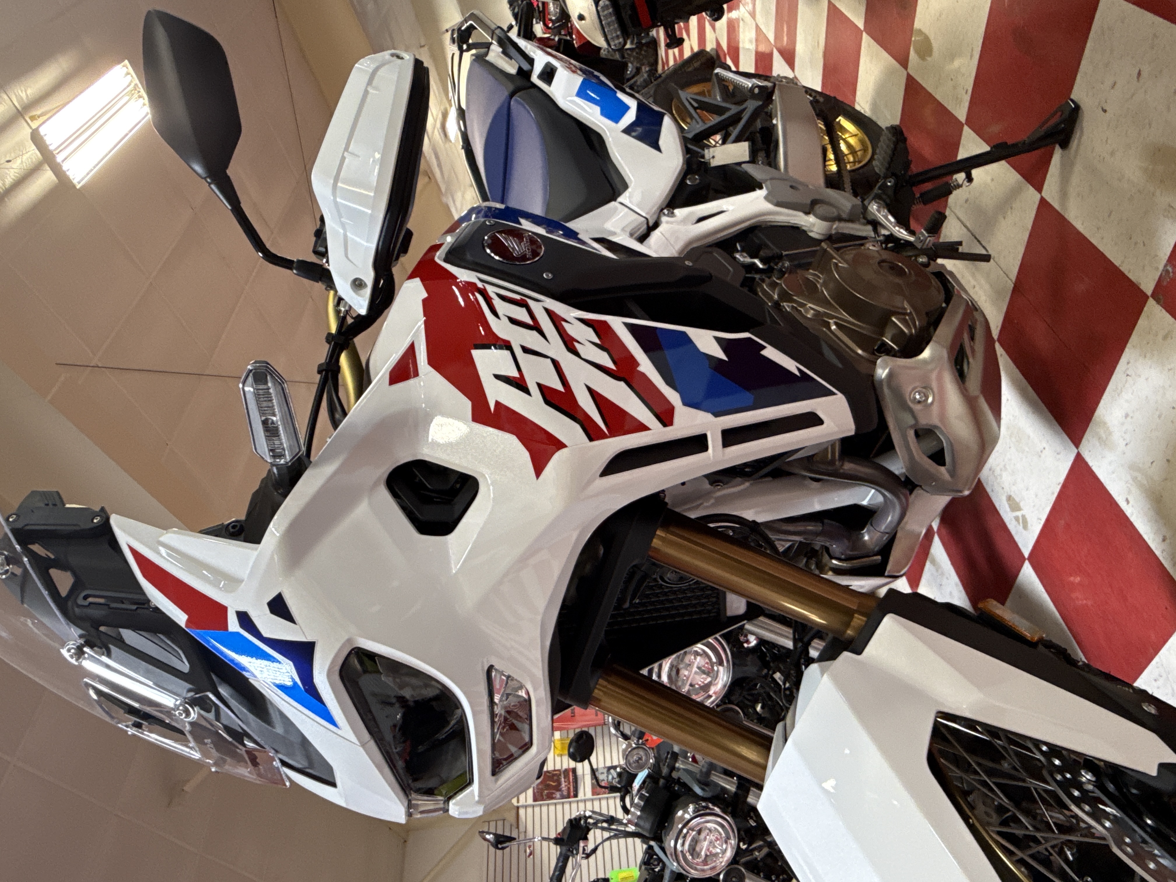 2025 HONDA Africa Twin Adventure Sports ES MOTORCYCLE