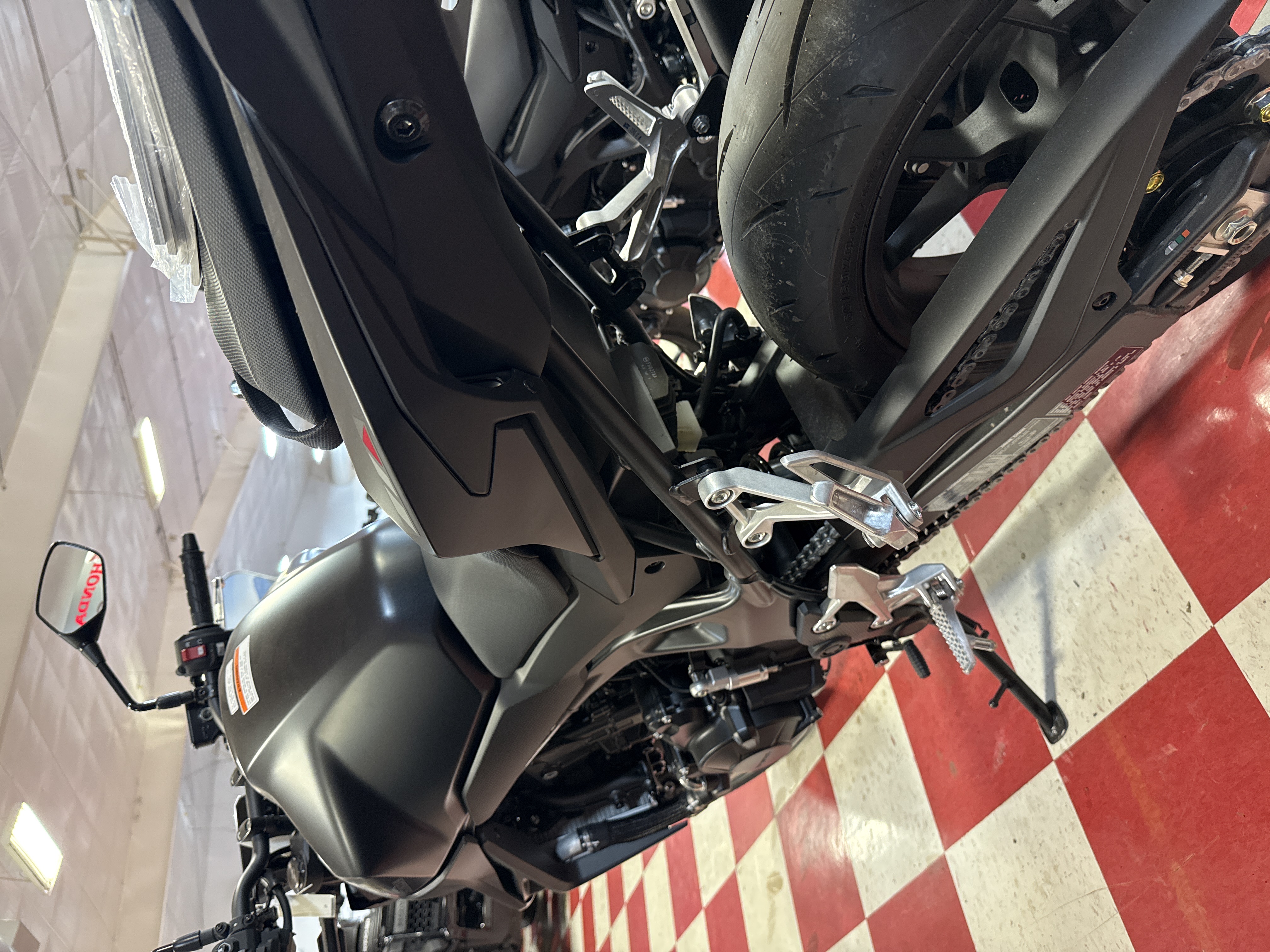 2025 HONDA CB750 HORNET MOTORCYCLE