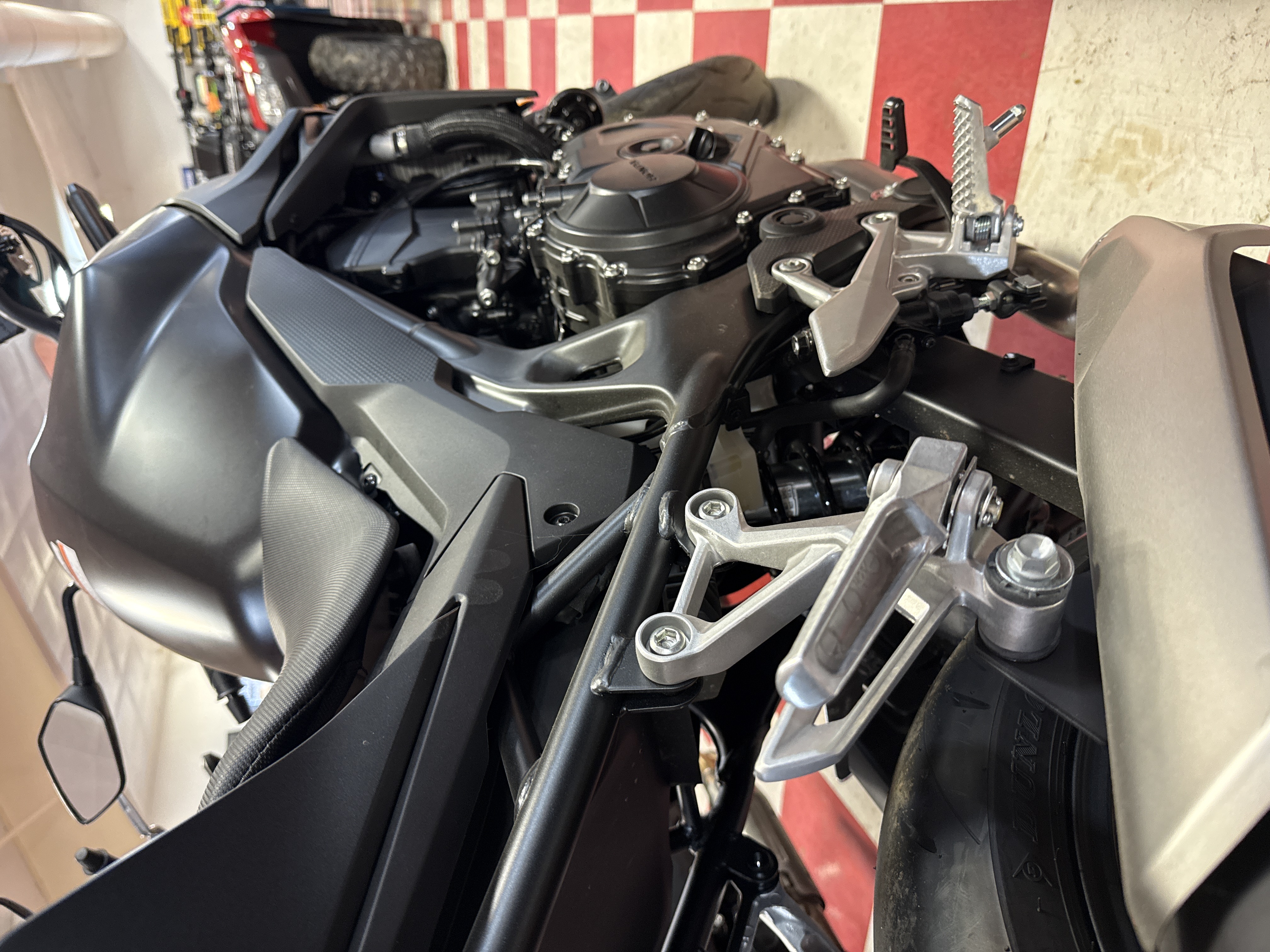 2025 HONDA CB750 HORNET MOTORCYCLE