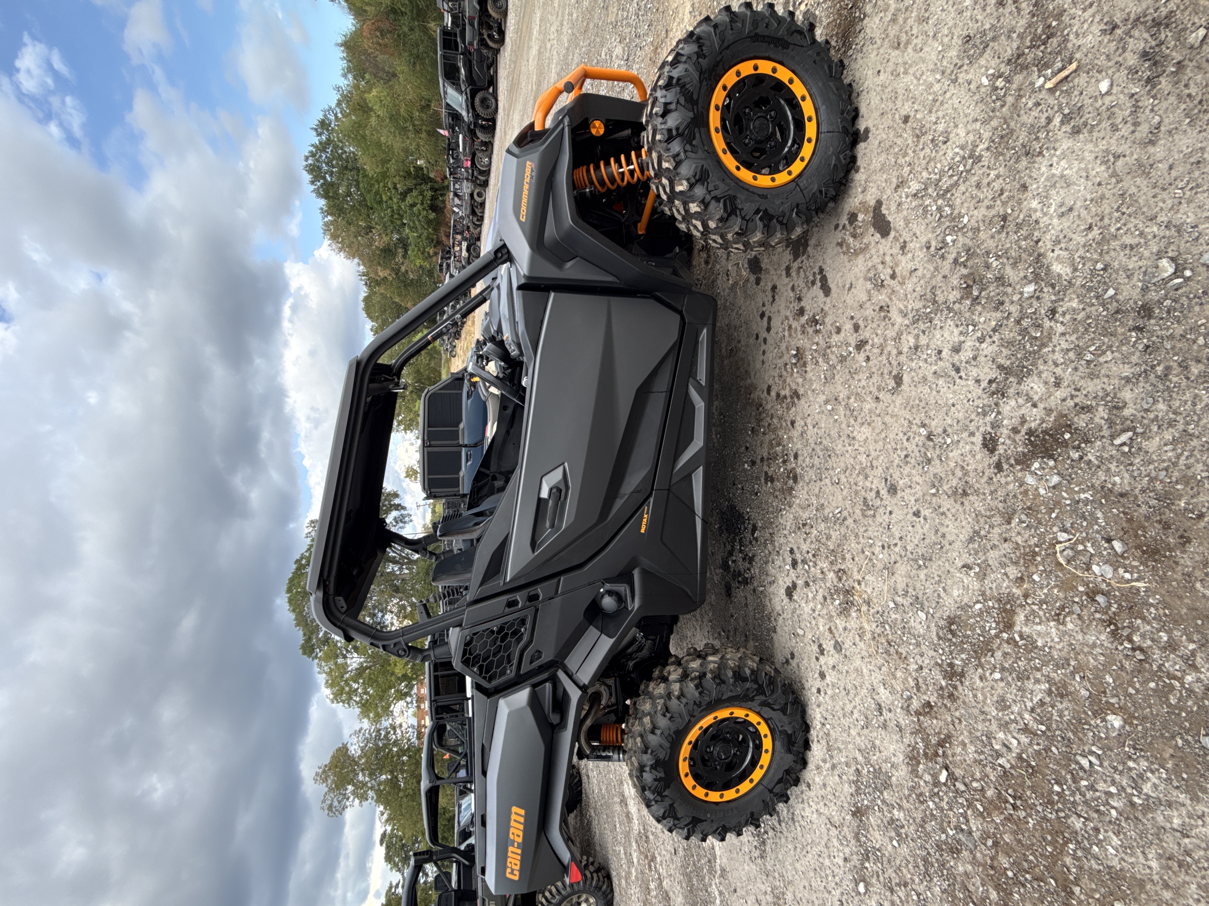 2026 Can-Am Commander XT-P 1000R UTV