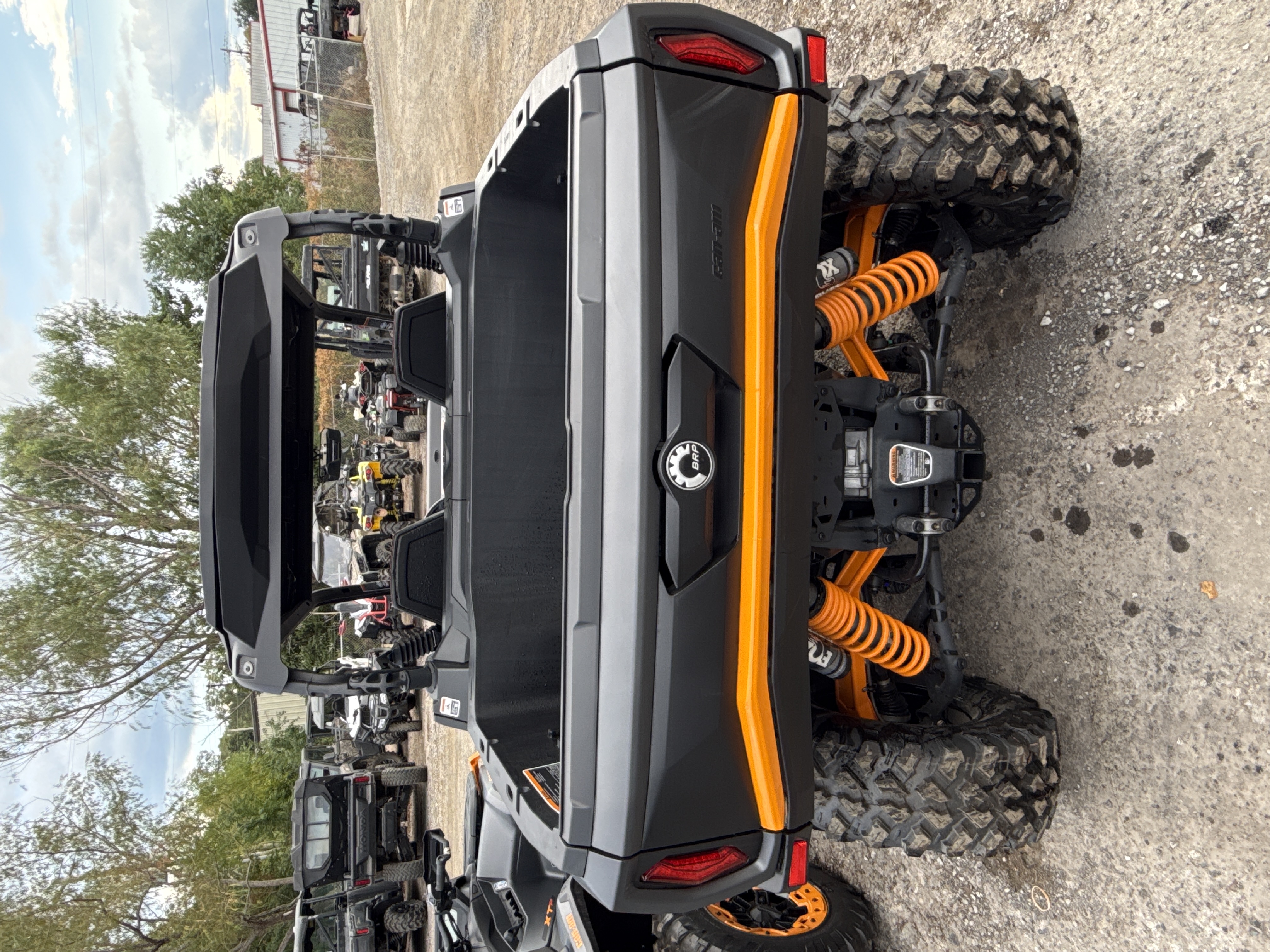 2026 Can-Am Commander XT-P 1000R UTV