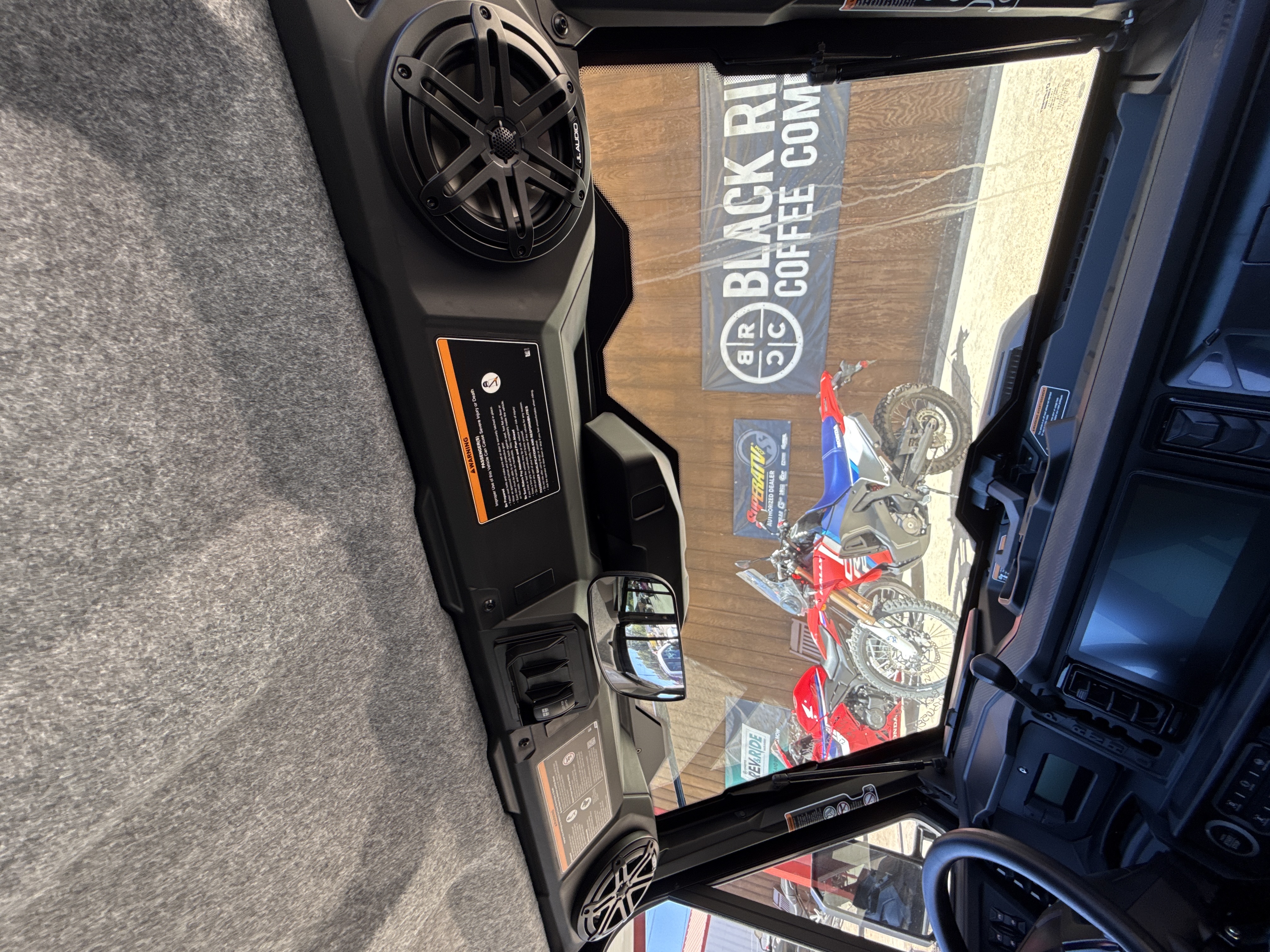 2026 Can-Am Defender MAX Limited HD11 UTV
