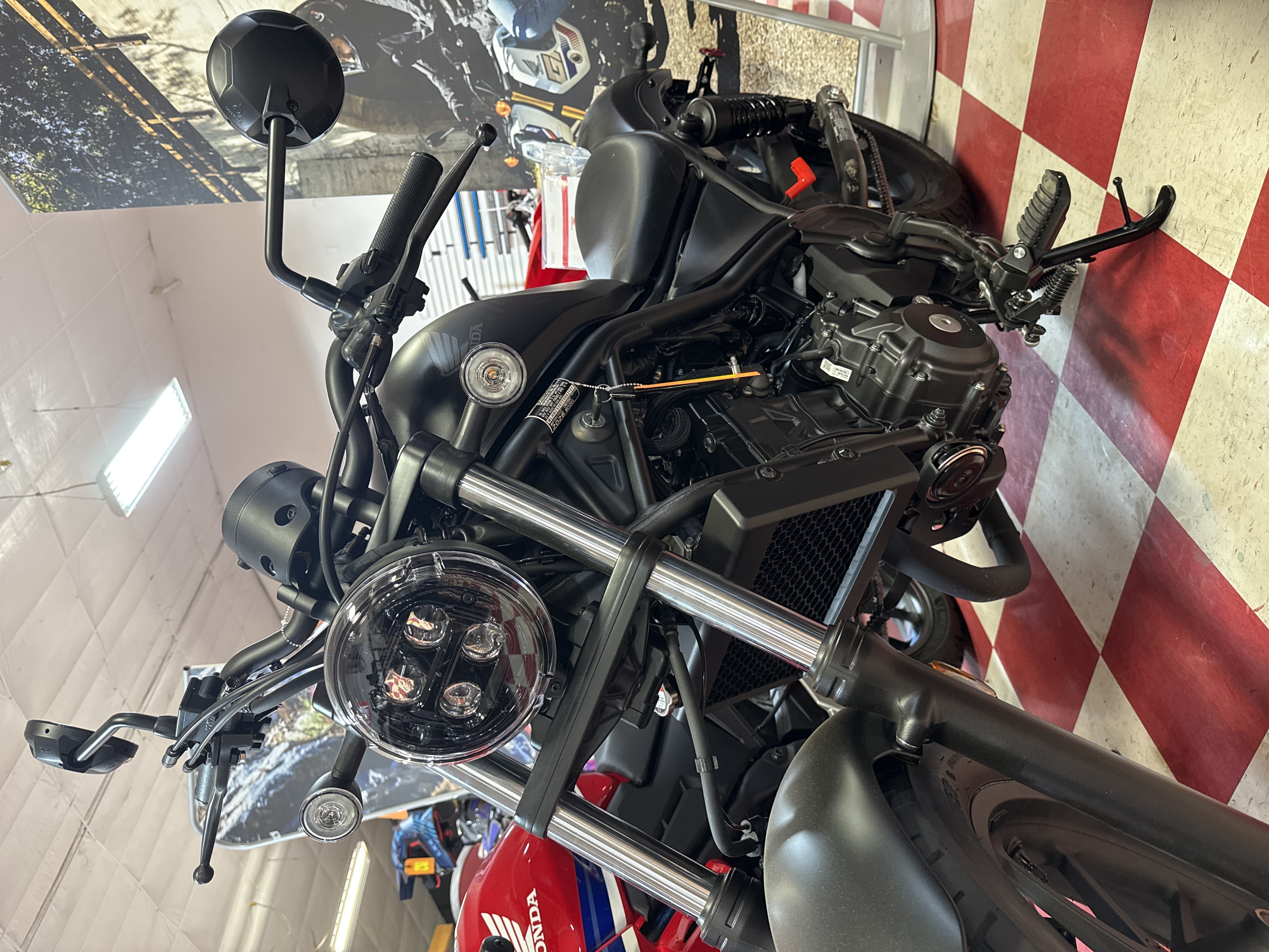 2026 HONDA Rebel 300 E-Clutch MOTORCYCLE