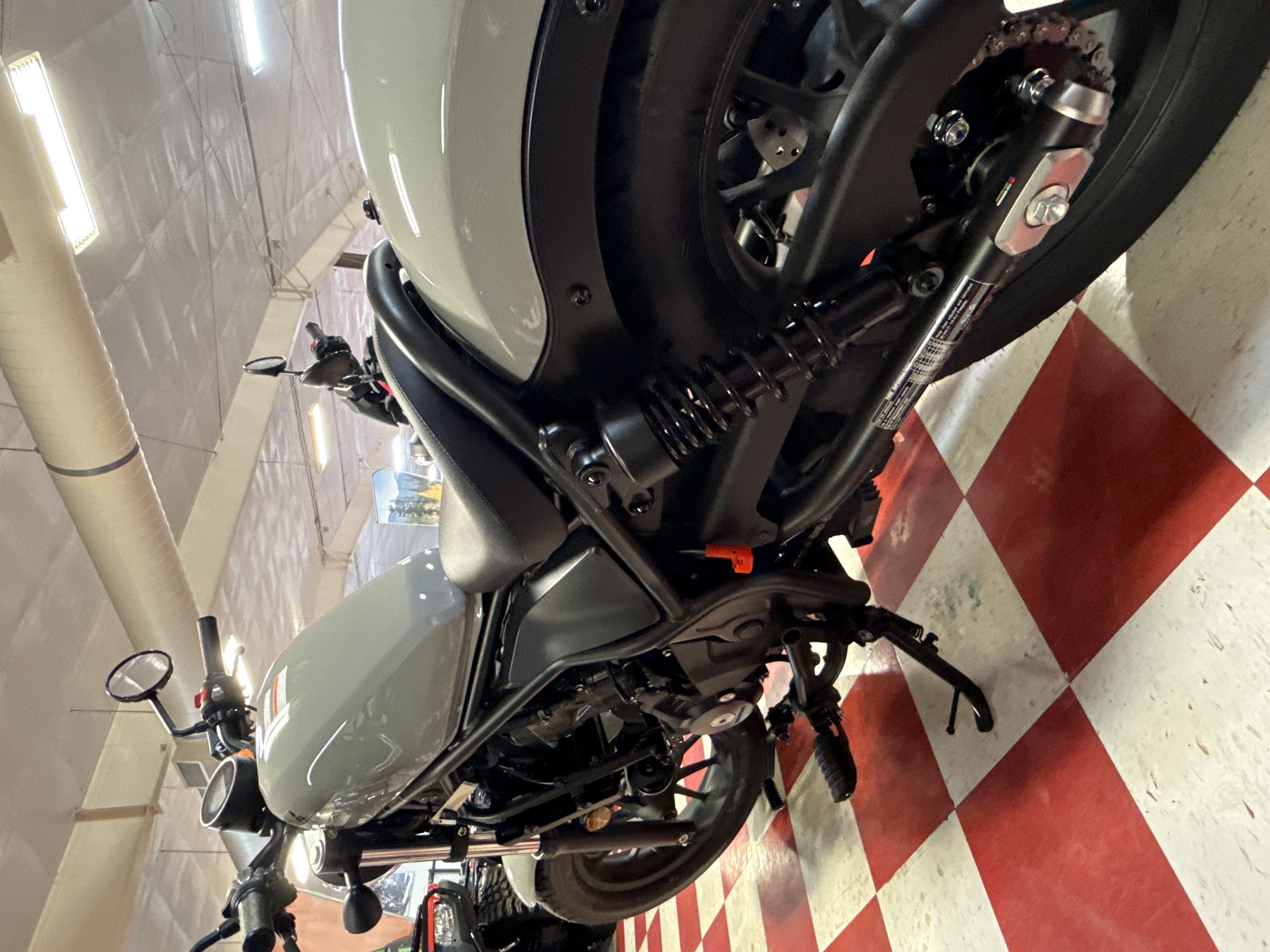 2026 HONDA REBEL 300 E-CLUTCH MOTORCYCLE