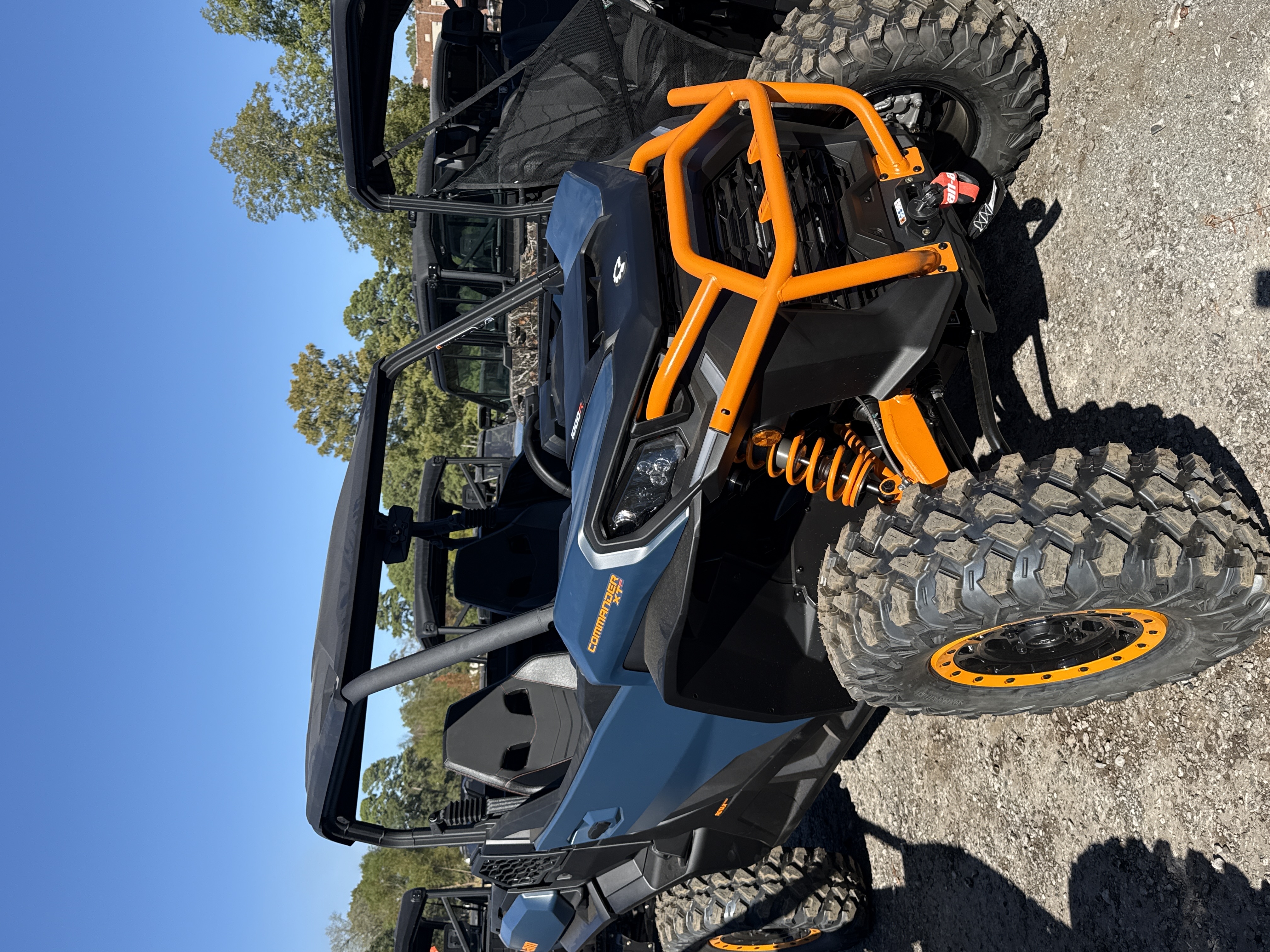 2027 CAN-AM Commander XT 1000R UTV