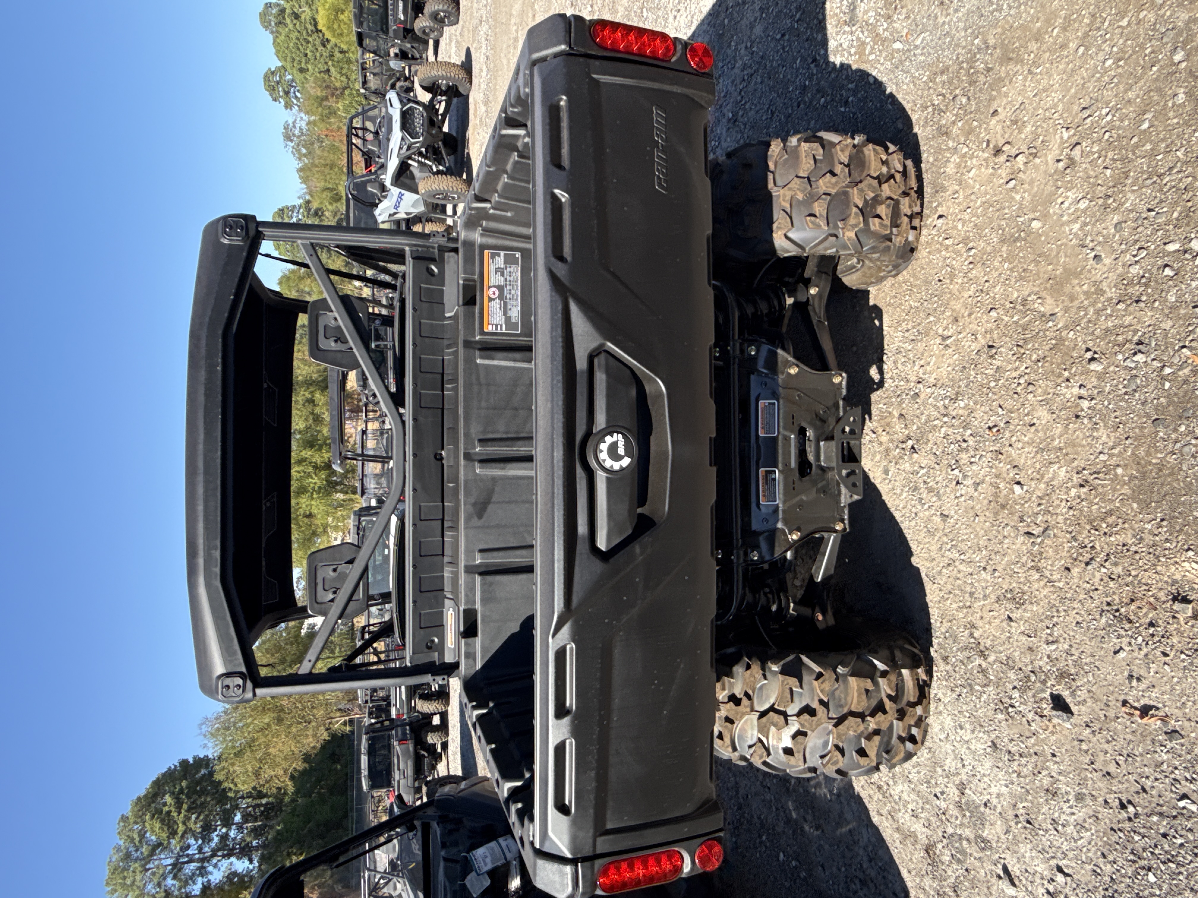 2027 CAN-AM Defender XT HD7 UTV