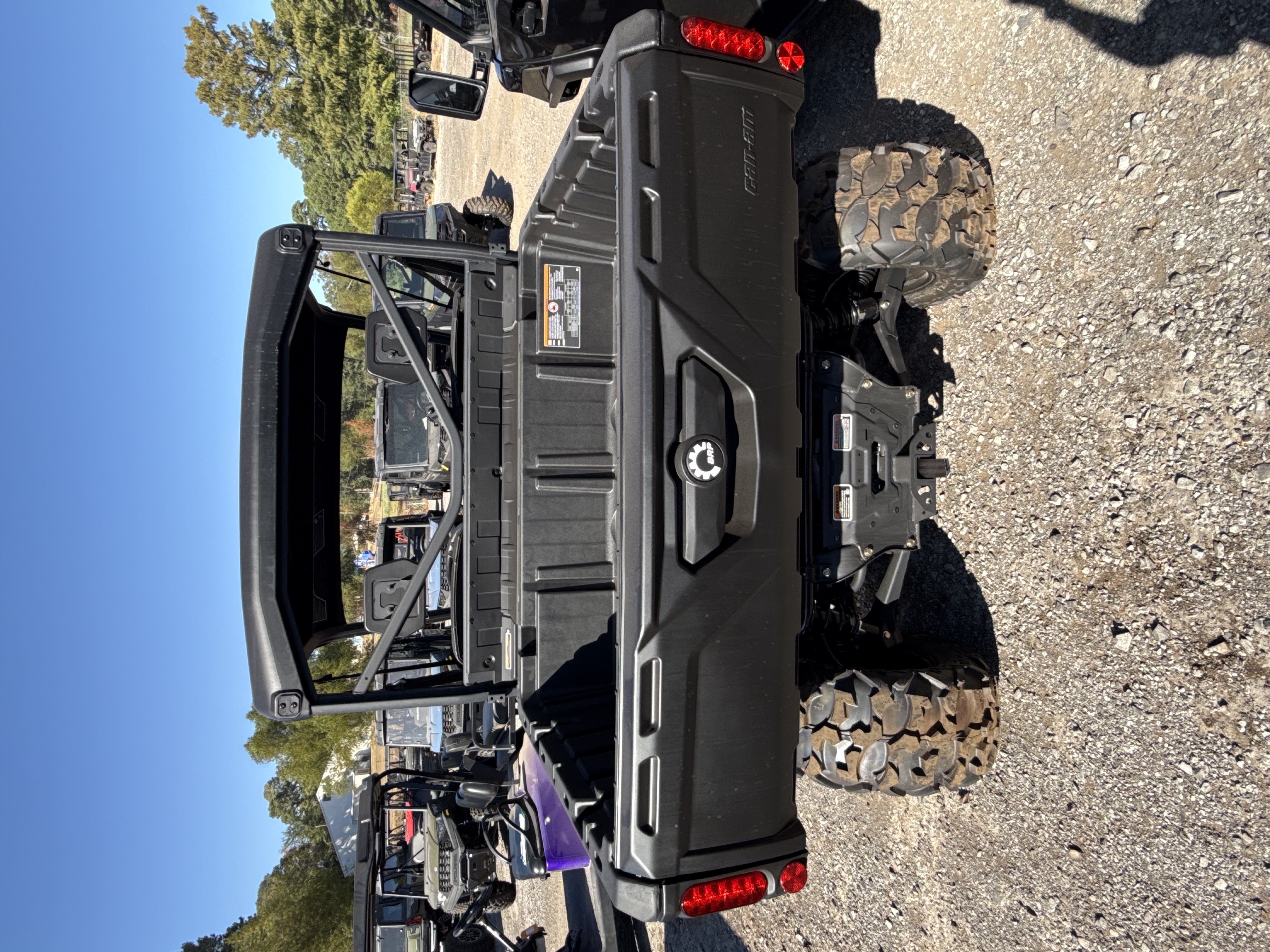 2027 CAN-AM Defender XT HD7 UTV