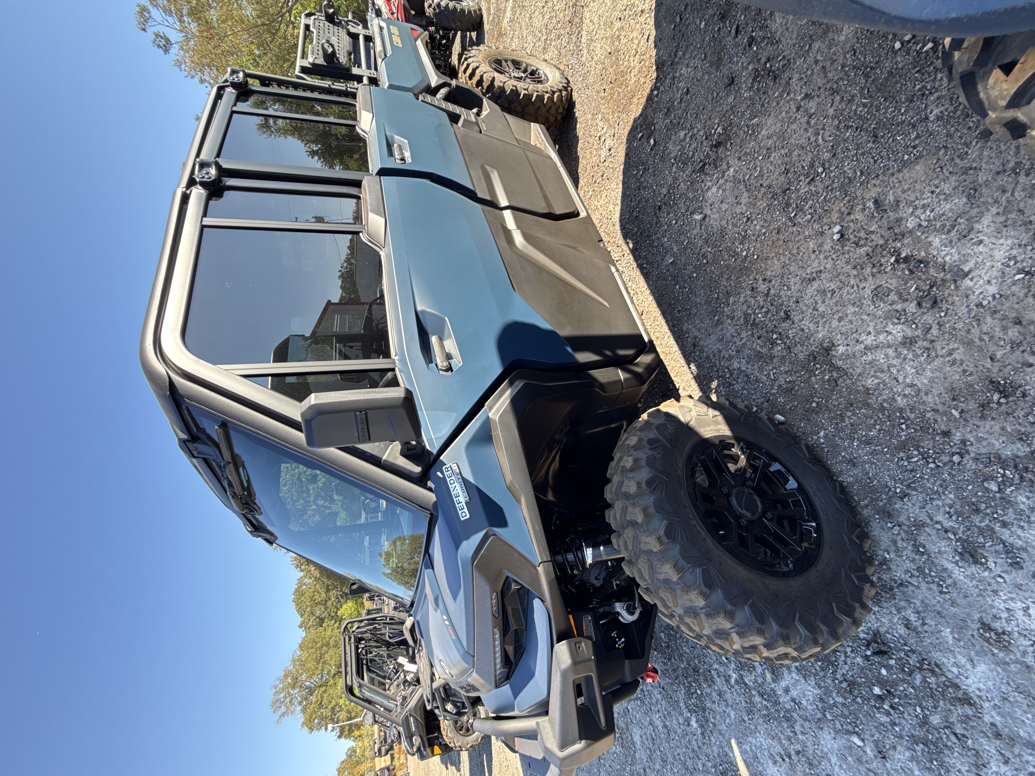 2027 CAN-AM Defender XU MAX Limited UTV