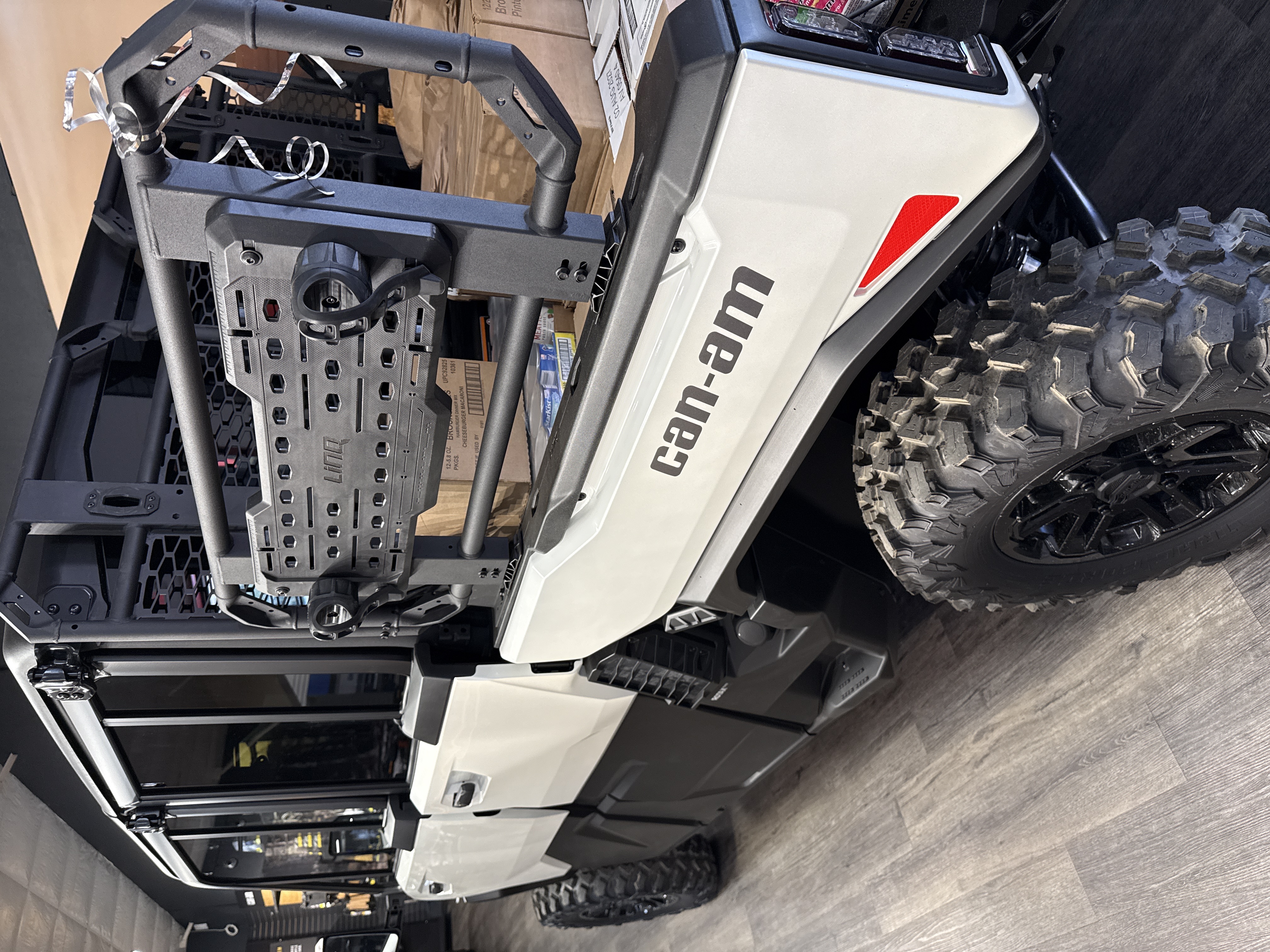 2027 CAN-AM Defender XU MAX Limited UTV