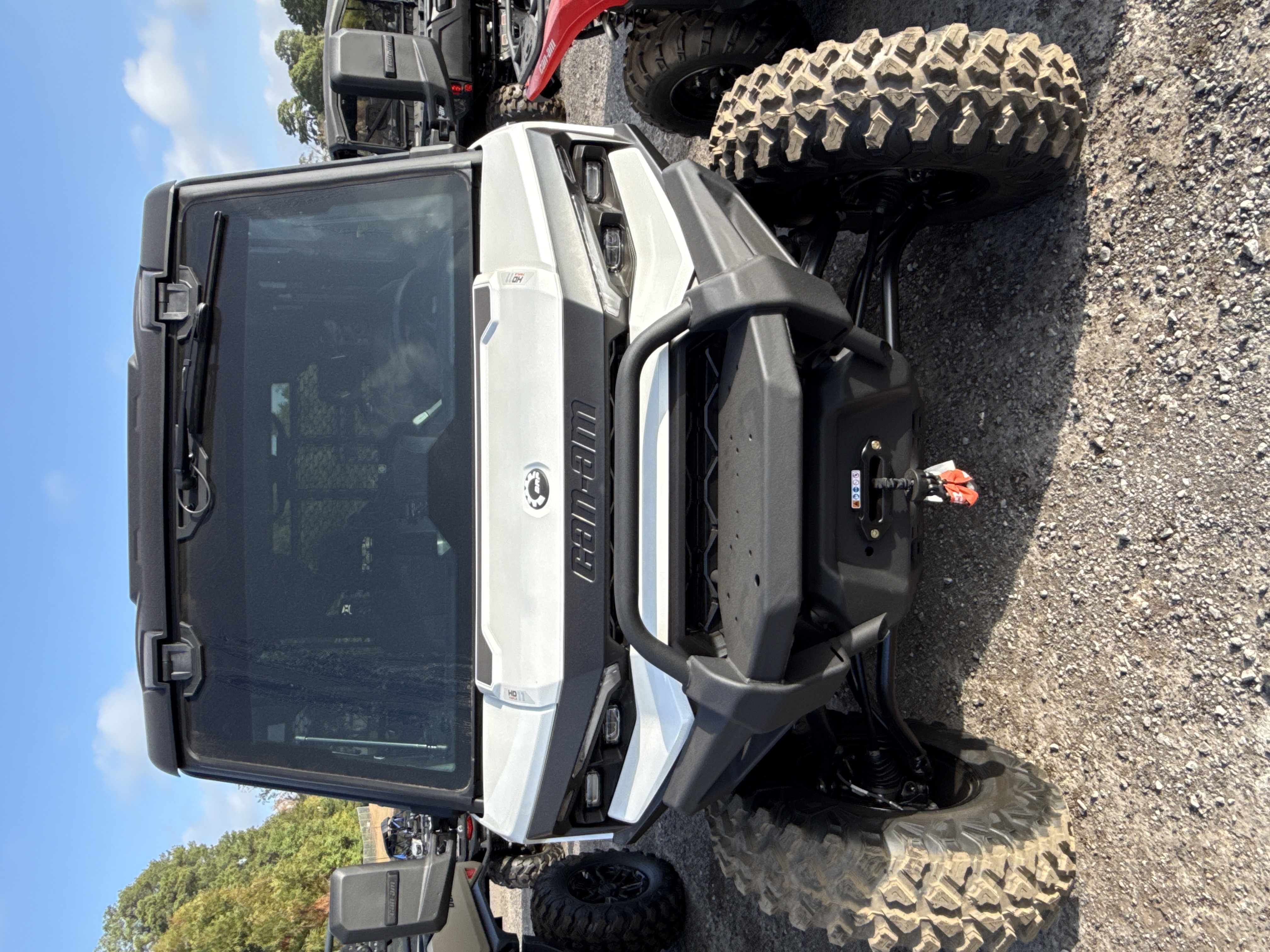 2027 CAN-AM Defender XU MAX Limited UTV
