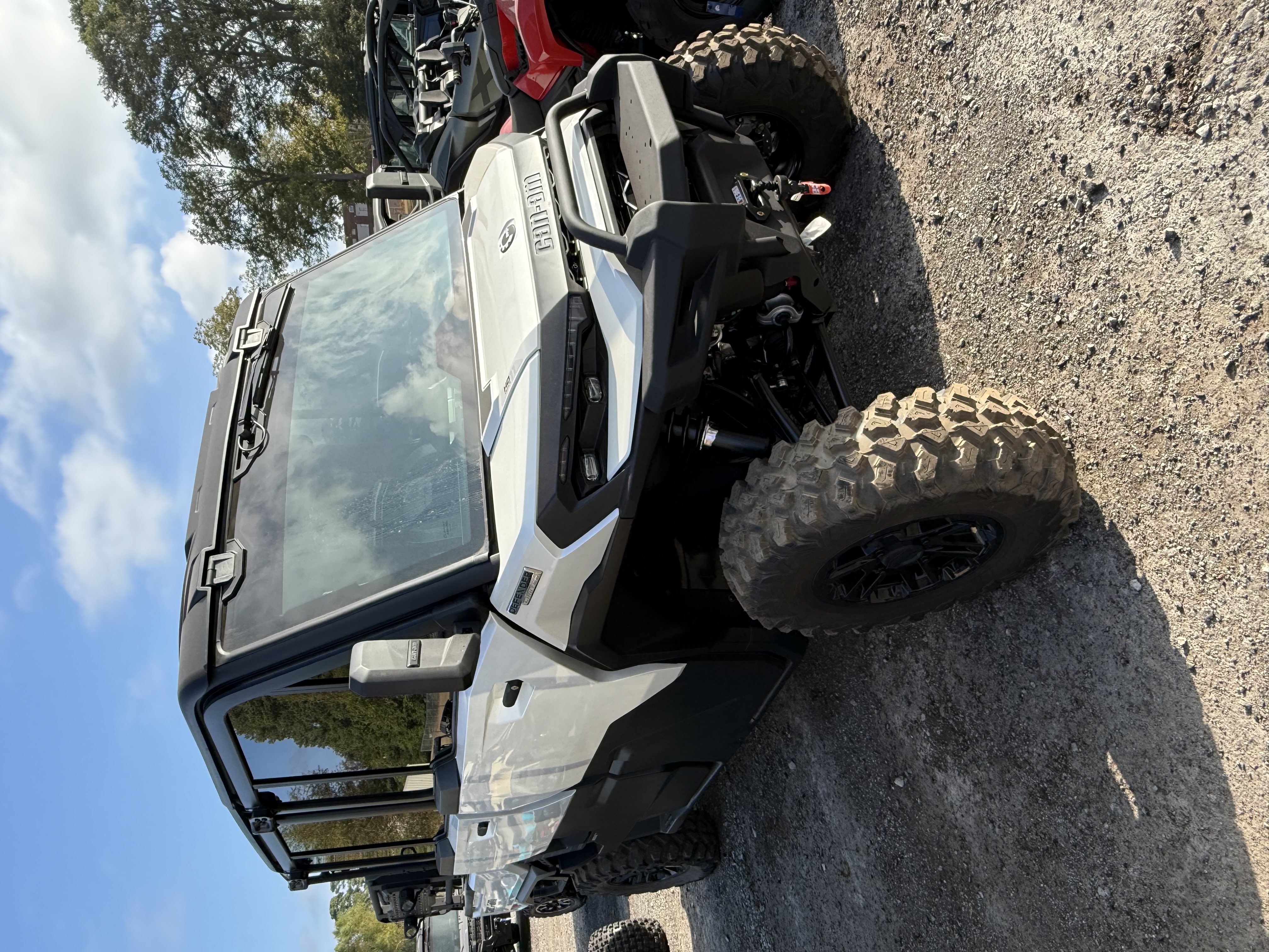 2027 CAN-AM Defender XU MAX Limited UTV
