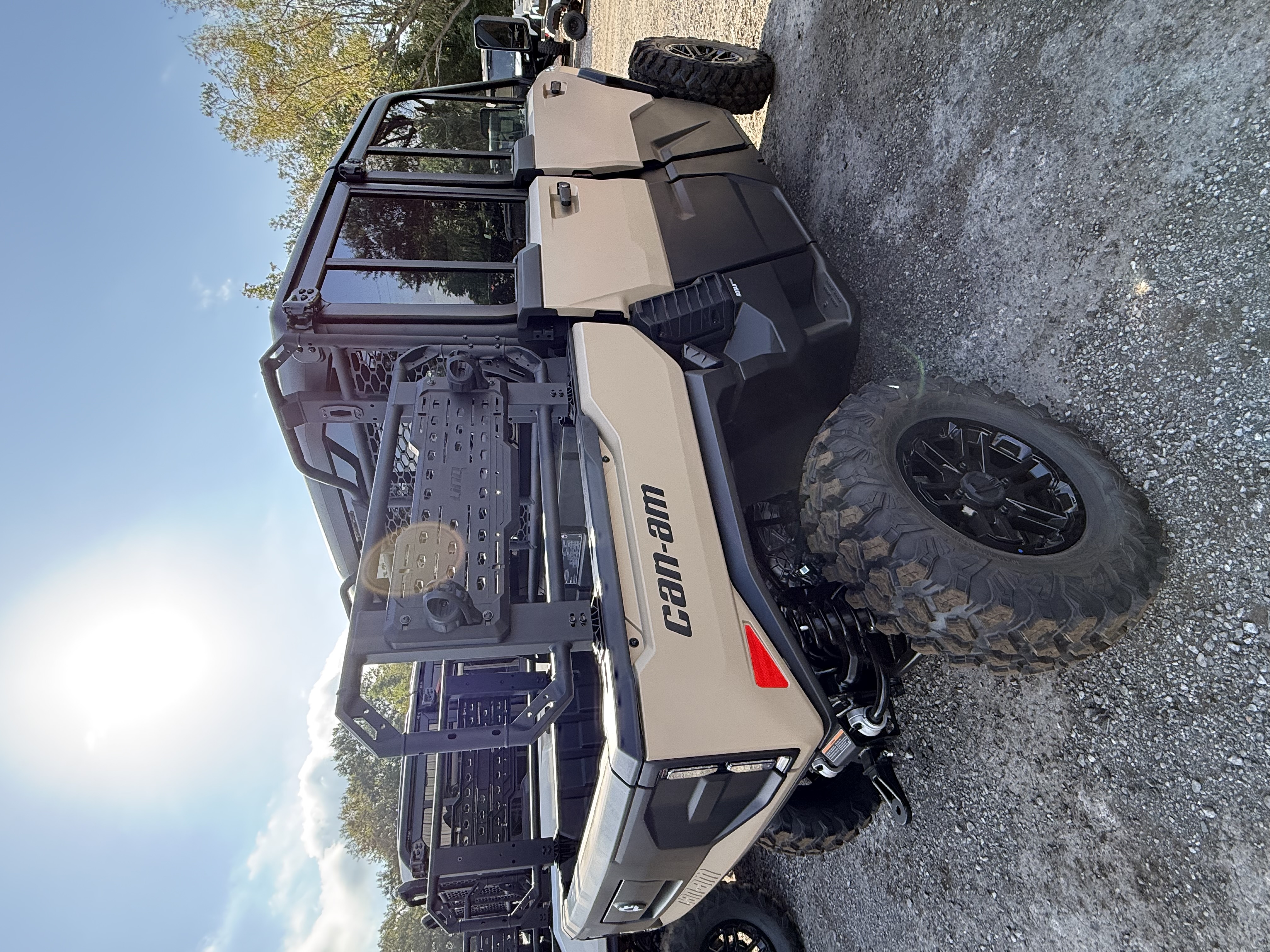 2027 CAN-AM Defender XU MAX Limited UTV