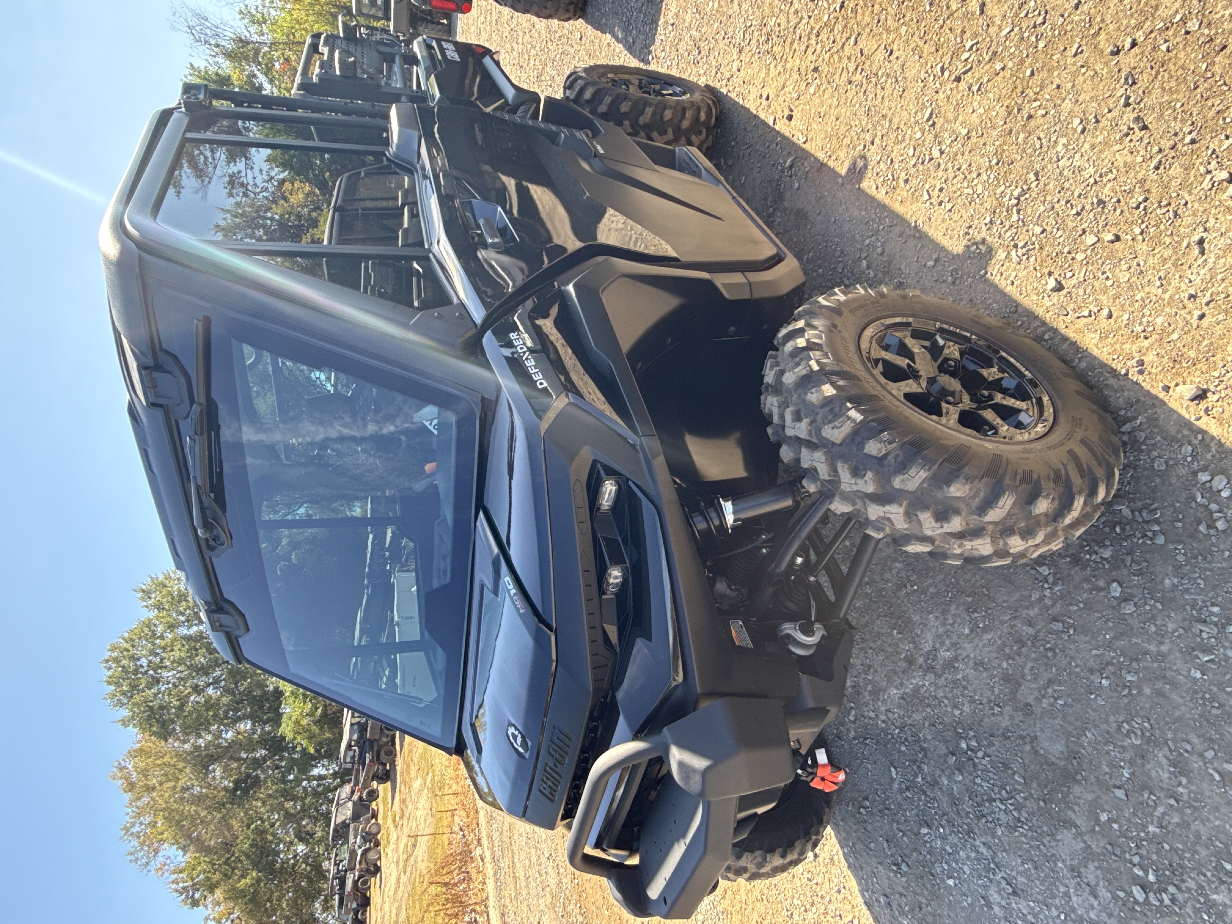 2027 CAN-AM Defender XU XT CAB UTV