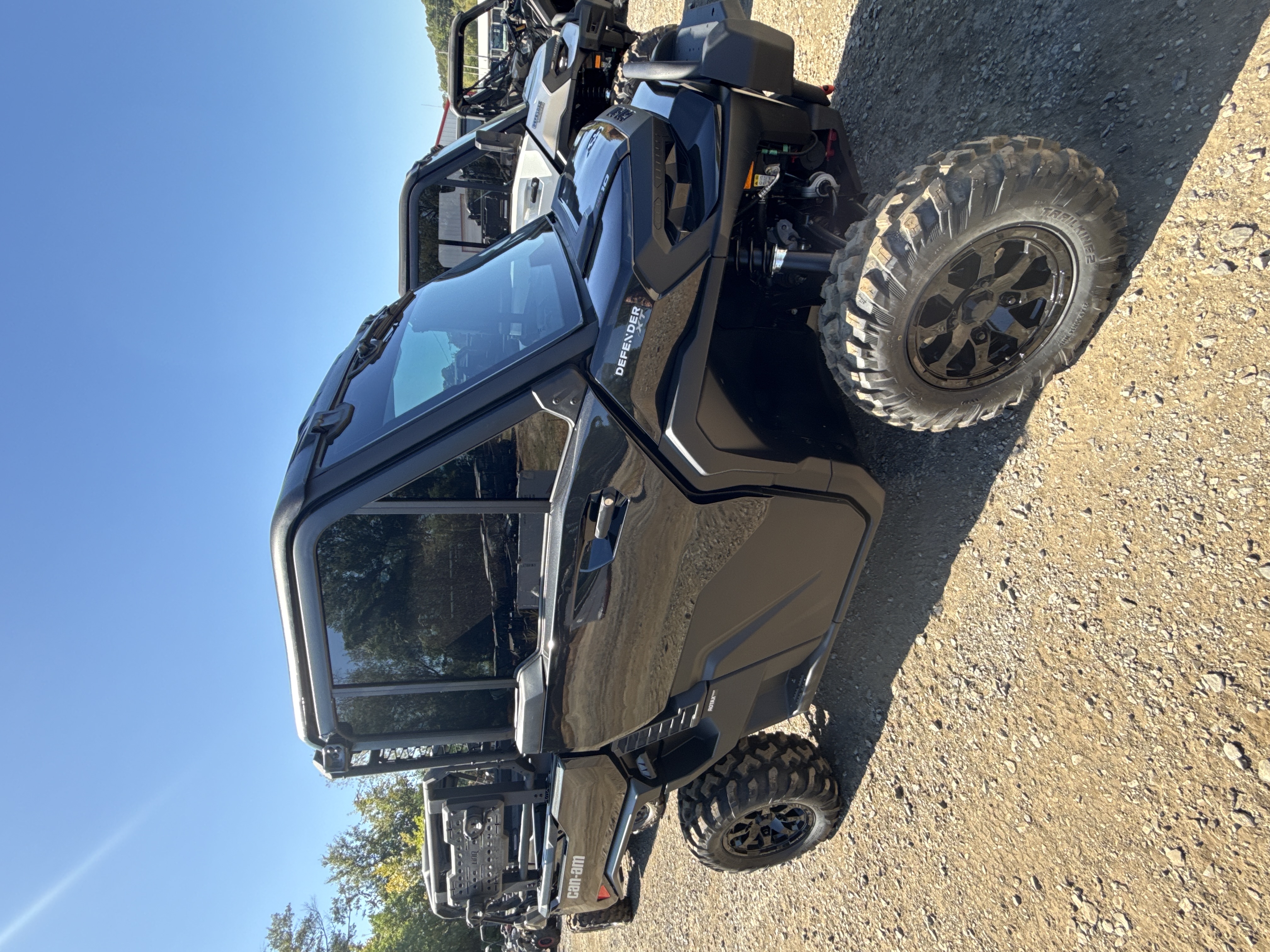2027 CAN-AM Defender XU XT CAB UTV