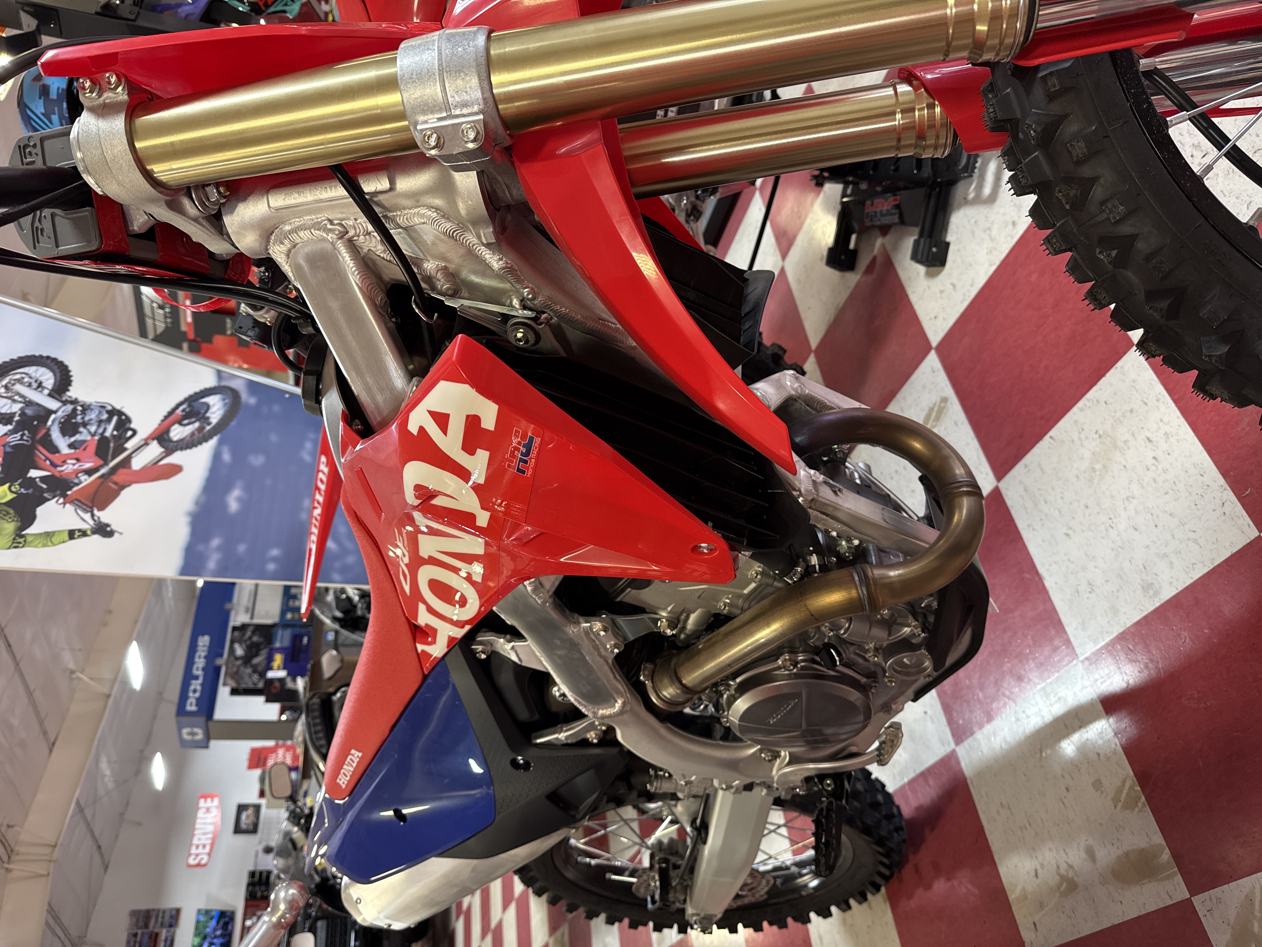 2027 Honda CRF250R DIRT BIKE